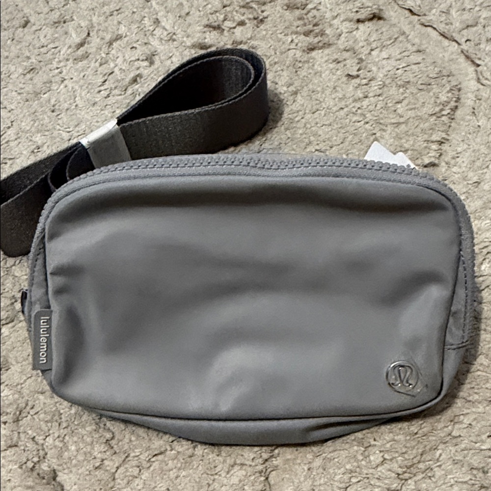 lululemon athletica Belt Bag